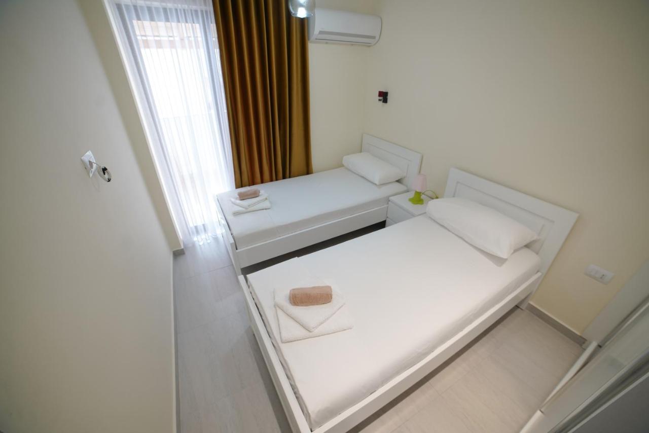 City Glow Apartments Sarande Exterior photo