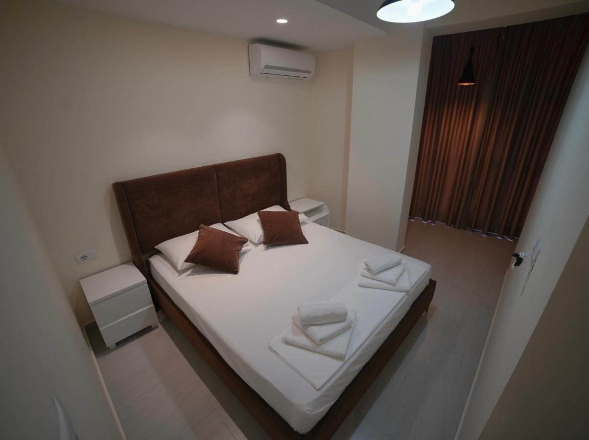 City Glow Apartments Sarande Exterior photo