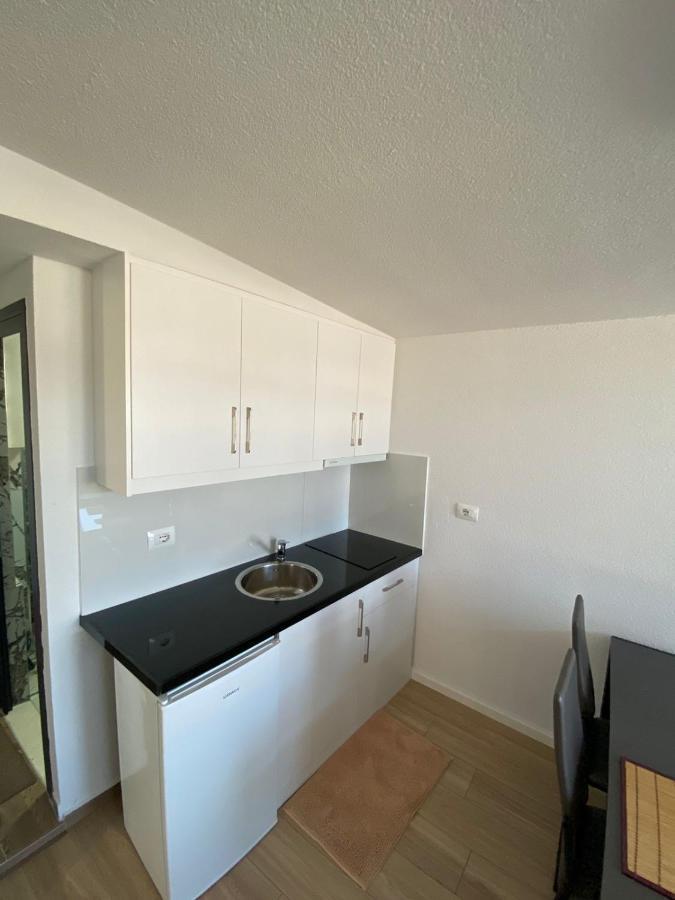 City Glow Apartments Sarande Exterior photo