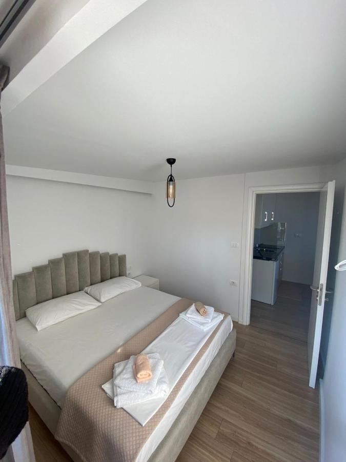 City Glow Apartments Sarande Exterior photo